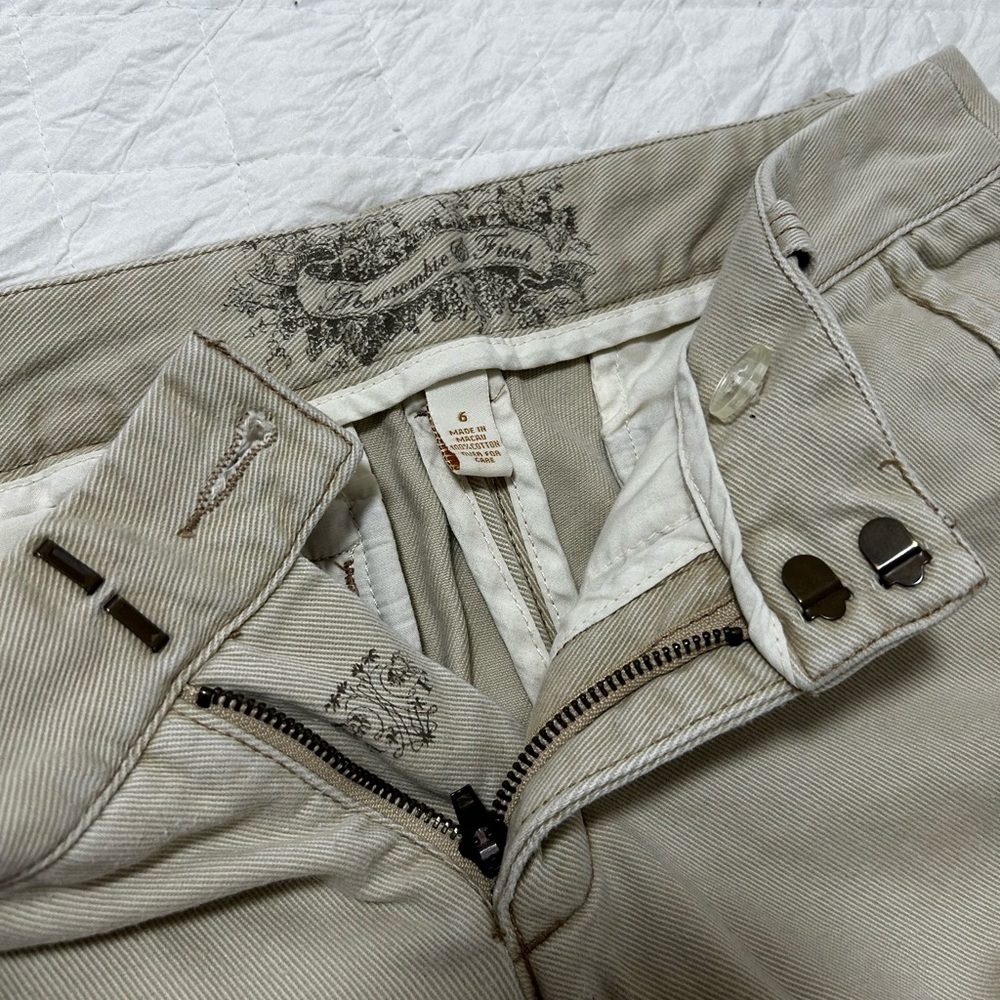Y2K Abercrombie & Fitch Cream High-Waisted Pants - Picture 4 of 5